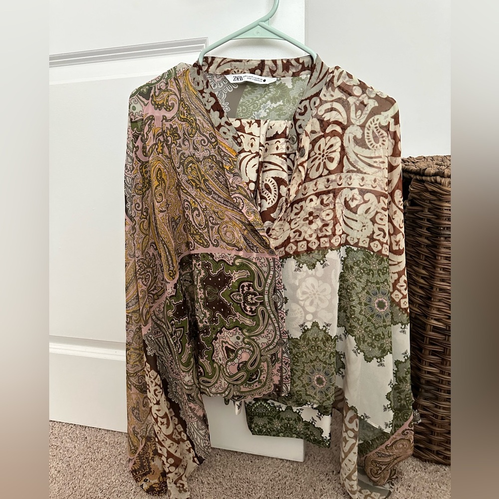 Zara printed top - bottoms sold separately since they are a different size